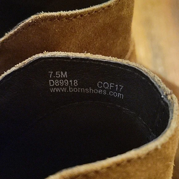 Born "Kerri" Distressed Suede Women's Bootie Brown Leather Shoes Size 7.5 - Picture 4 of 17